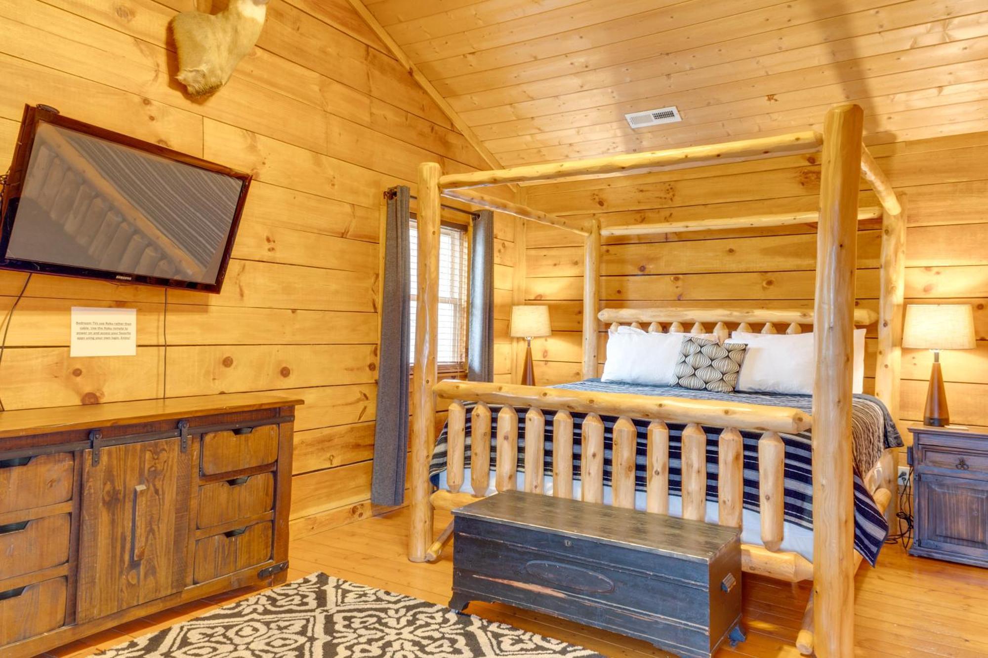 Spacious Gatlinburg Cabin With Hot Tub And Game Room! Exteriér fotografie